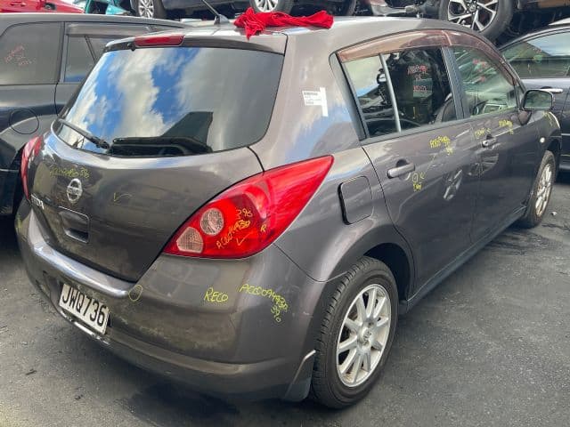 Nissan Tiida, C11 2004-2007